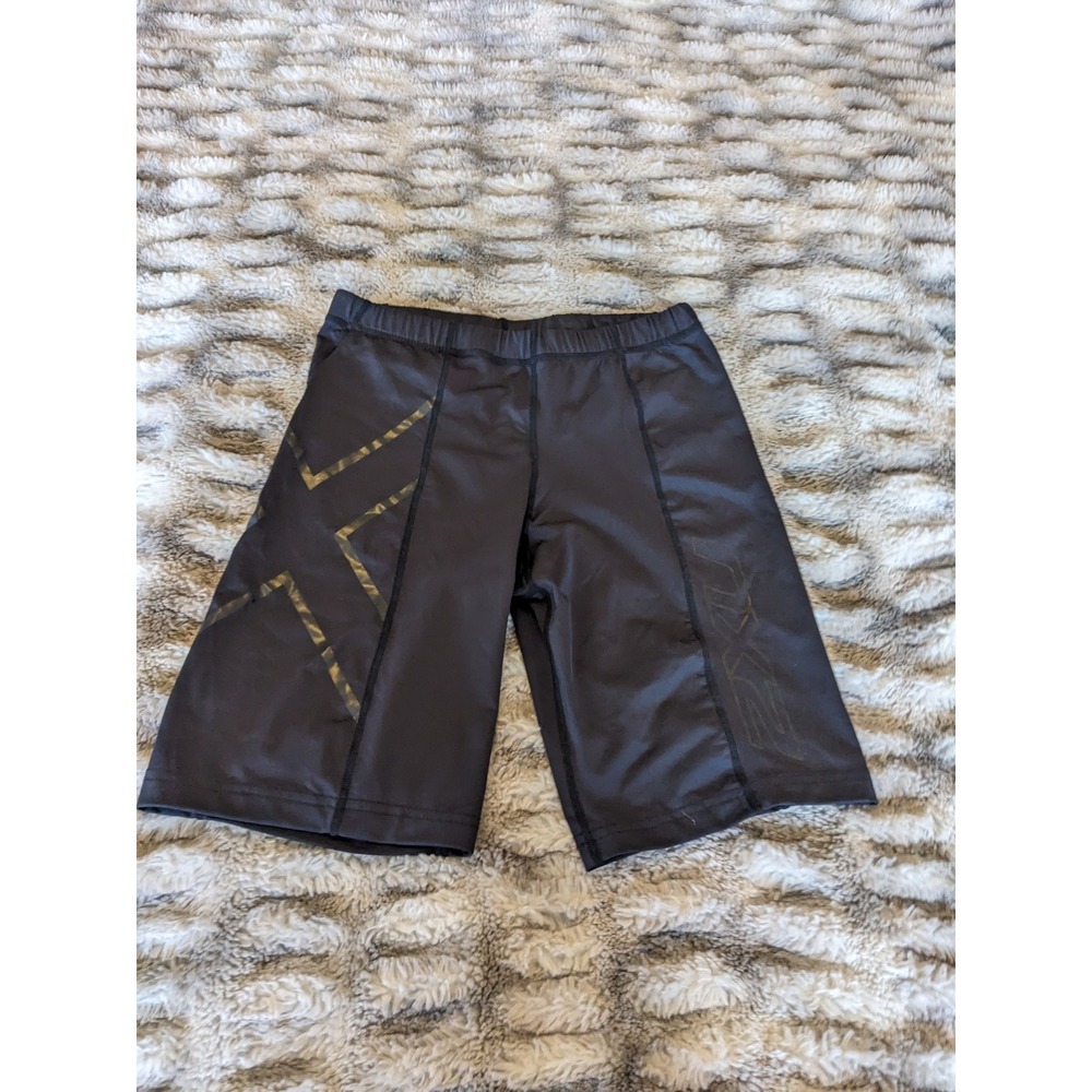 2XU Womens Compression Shorts Black Metallic Logo Athletic Running Gym L NWOT